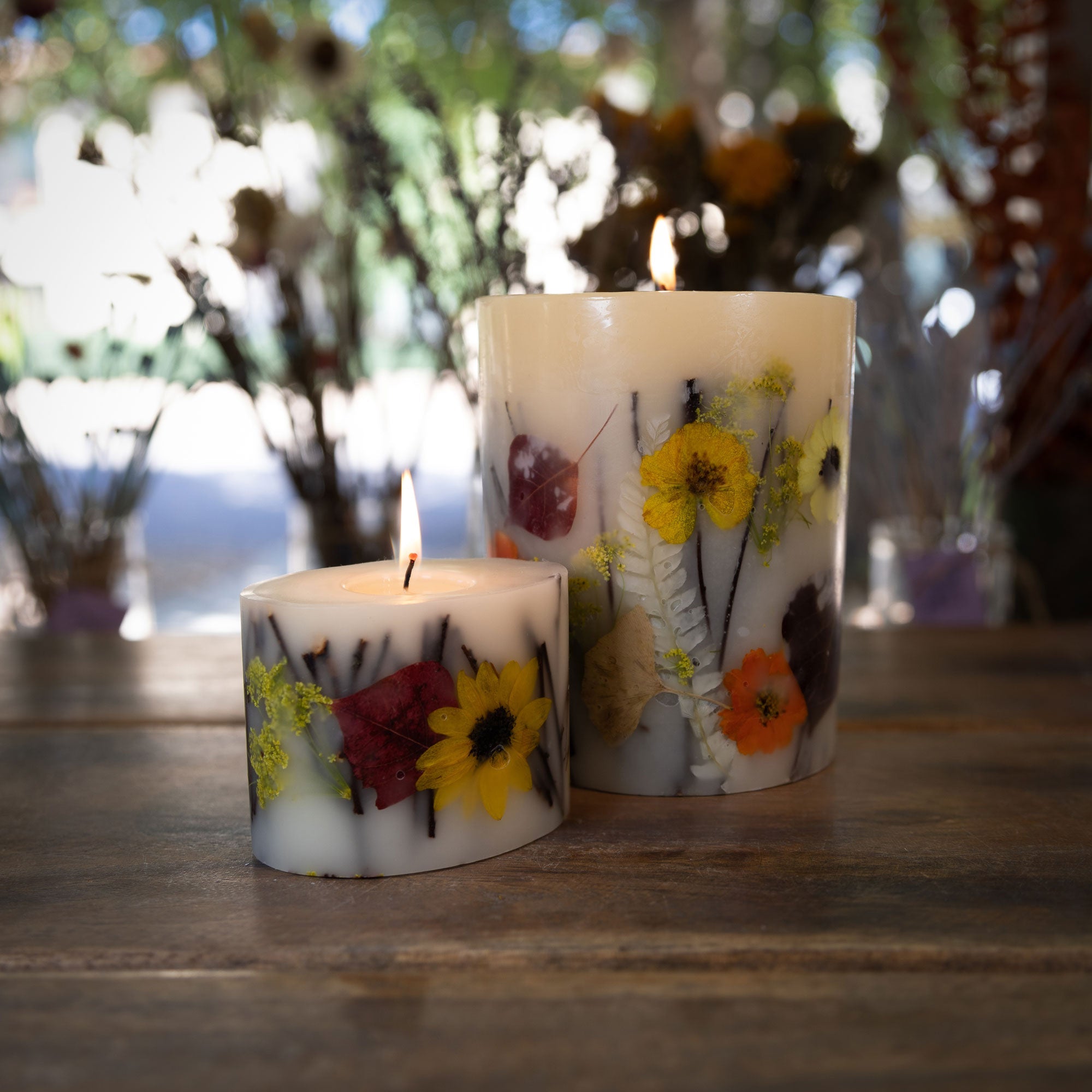 Honey Tobacco Petite Oval Botanical Candle