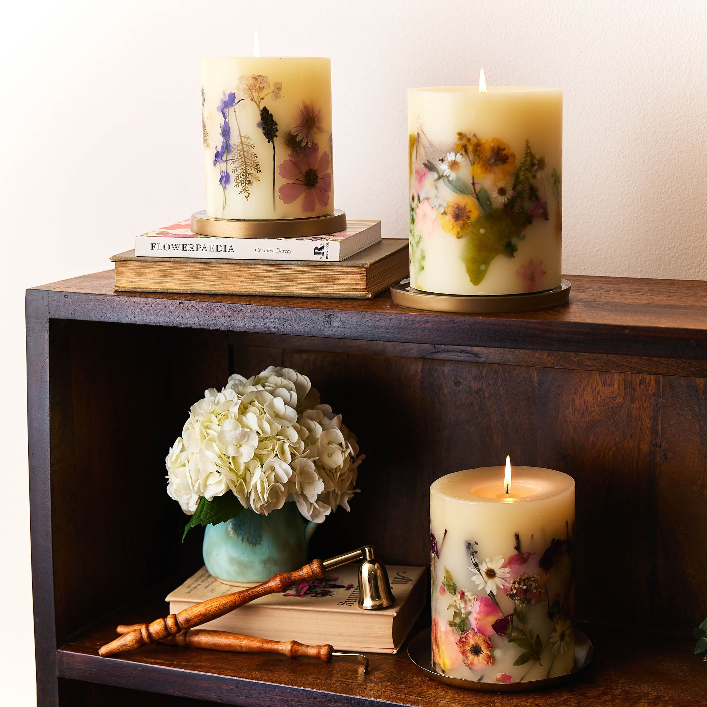 Apricot Rose Small Round Botanical Candle