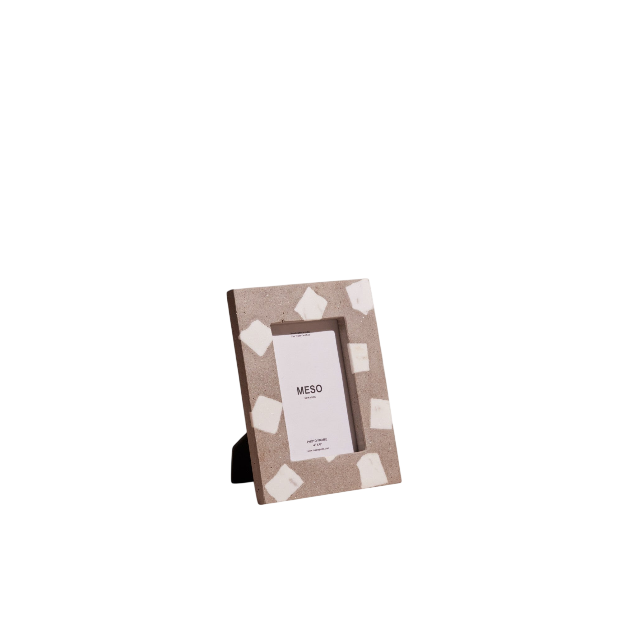 Piso Frame by MESO