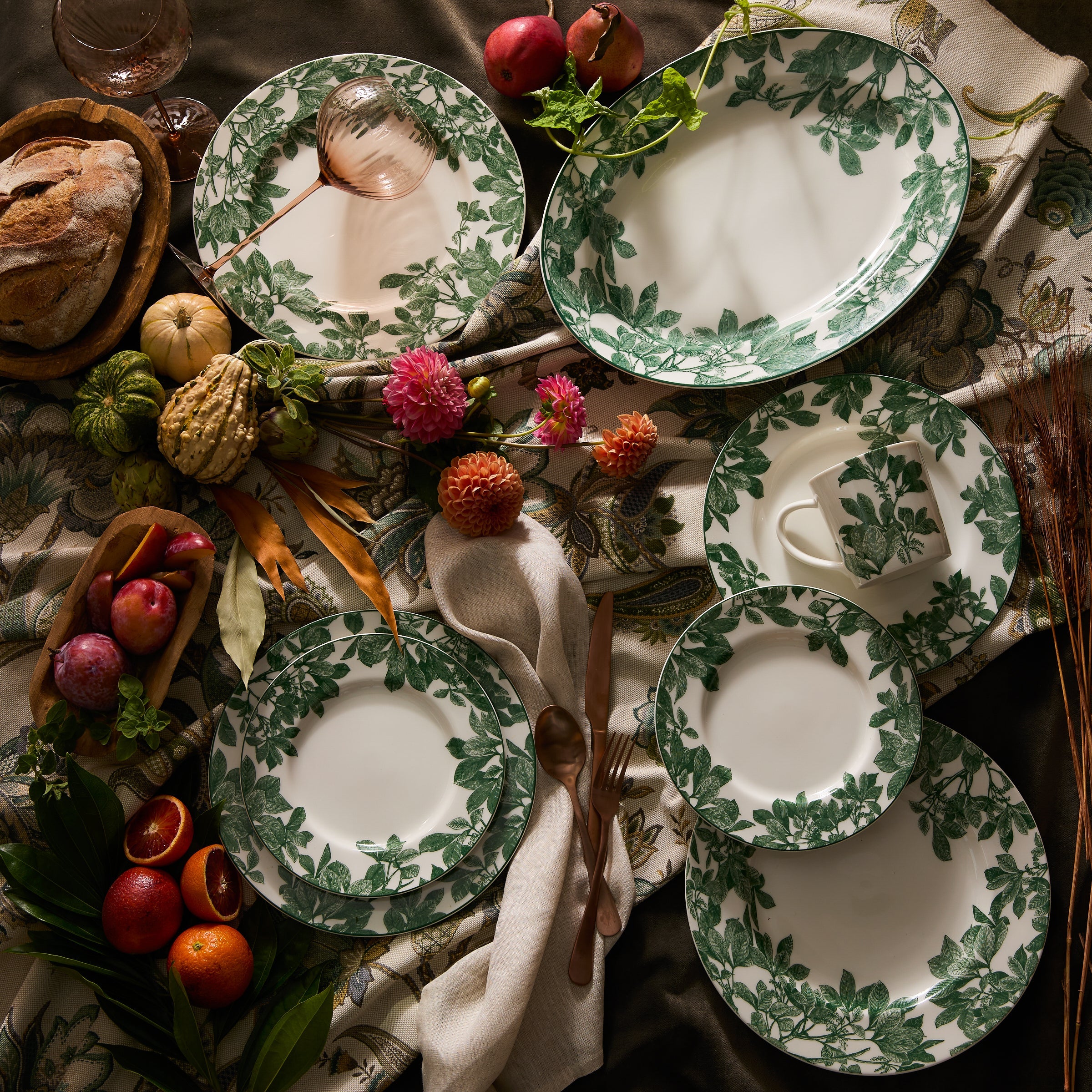 Arbor Rimmed Oval Platter
