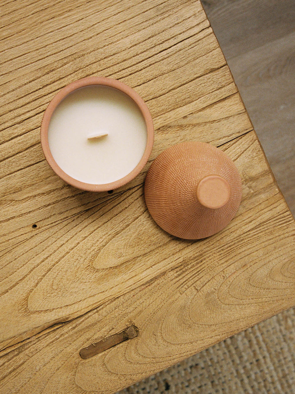 ÌHÉ Soy Candle - Saharan Clay