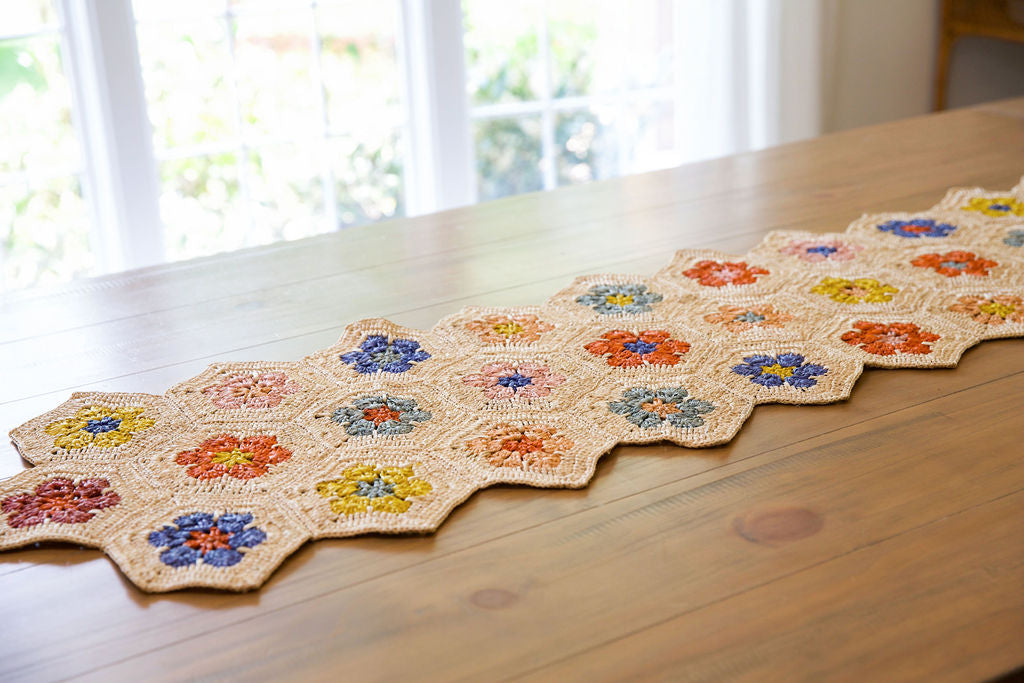 Flower Table Runner, Multicolor Raffia Tabletop