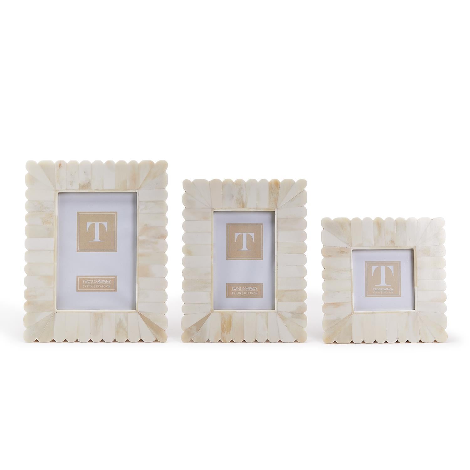 Scalloped Edge Photo Frames (Set of 3)