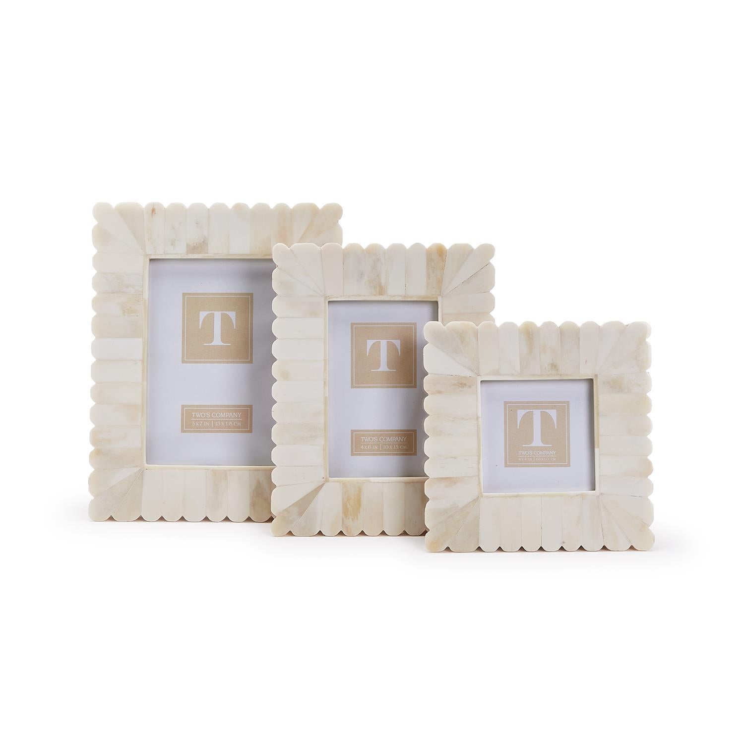 Scalloped Edge Photo Frames (Set of 3)