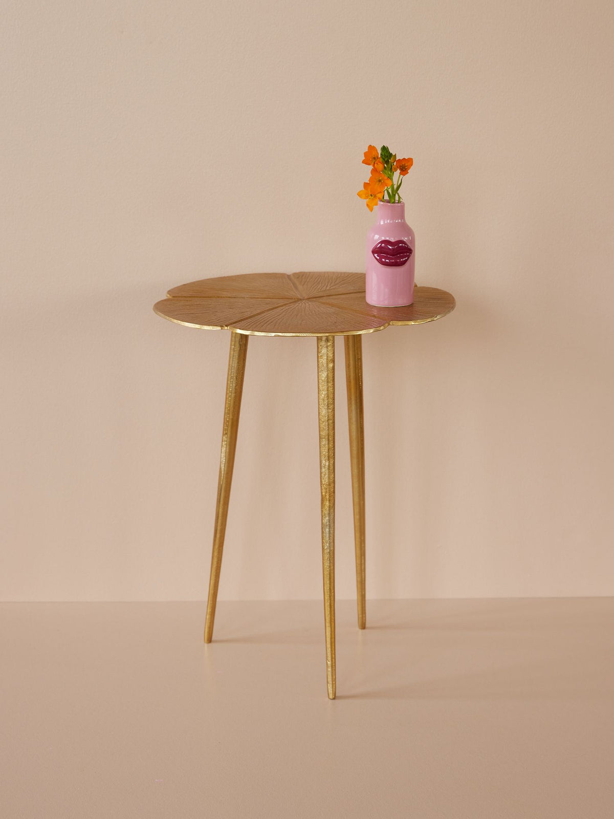 Clover Table - Gold