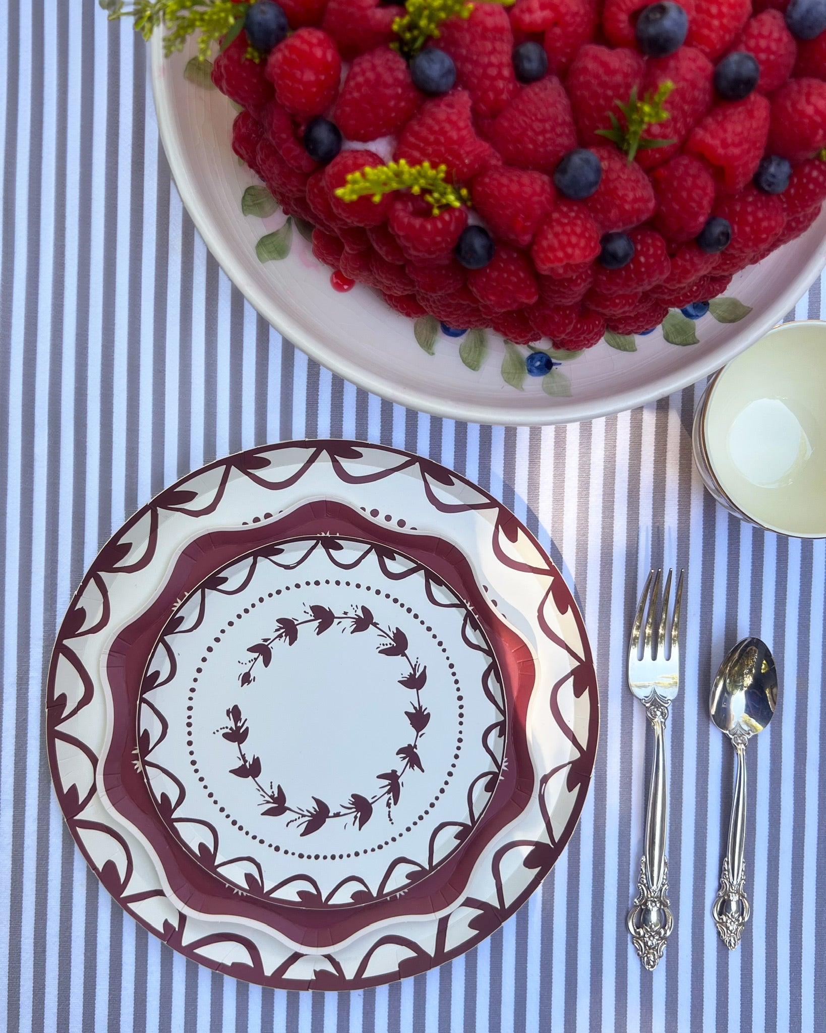 Fête Hors d'Oeuvres Plate Set of 12 - Buttercream