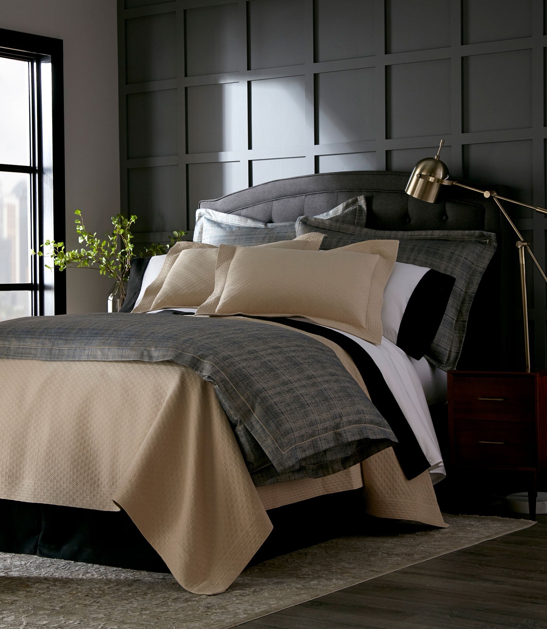Alyssa Matelassé Coverlet