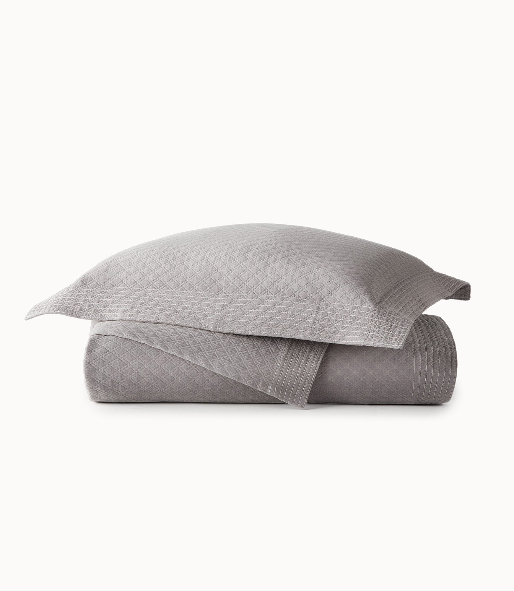 Alyssa Matelassé Coverlet