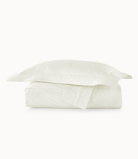 Alyssa Matelassé Coverlet