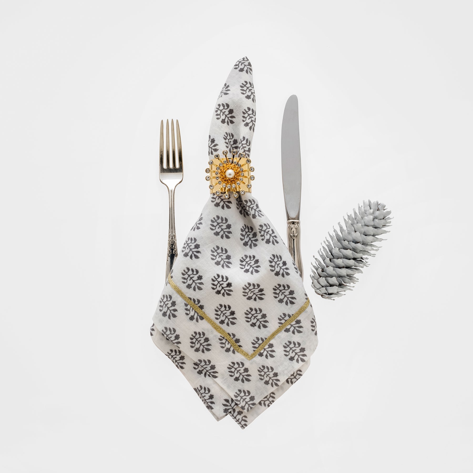 Pearl Star Napkin Rings (Set of 2)