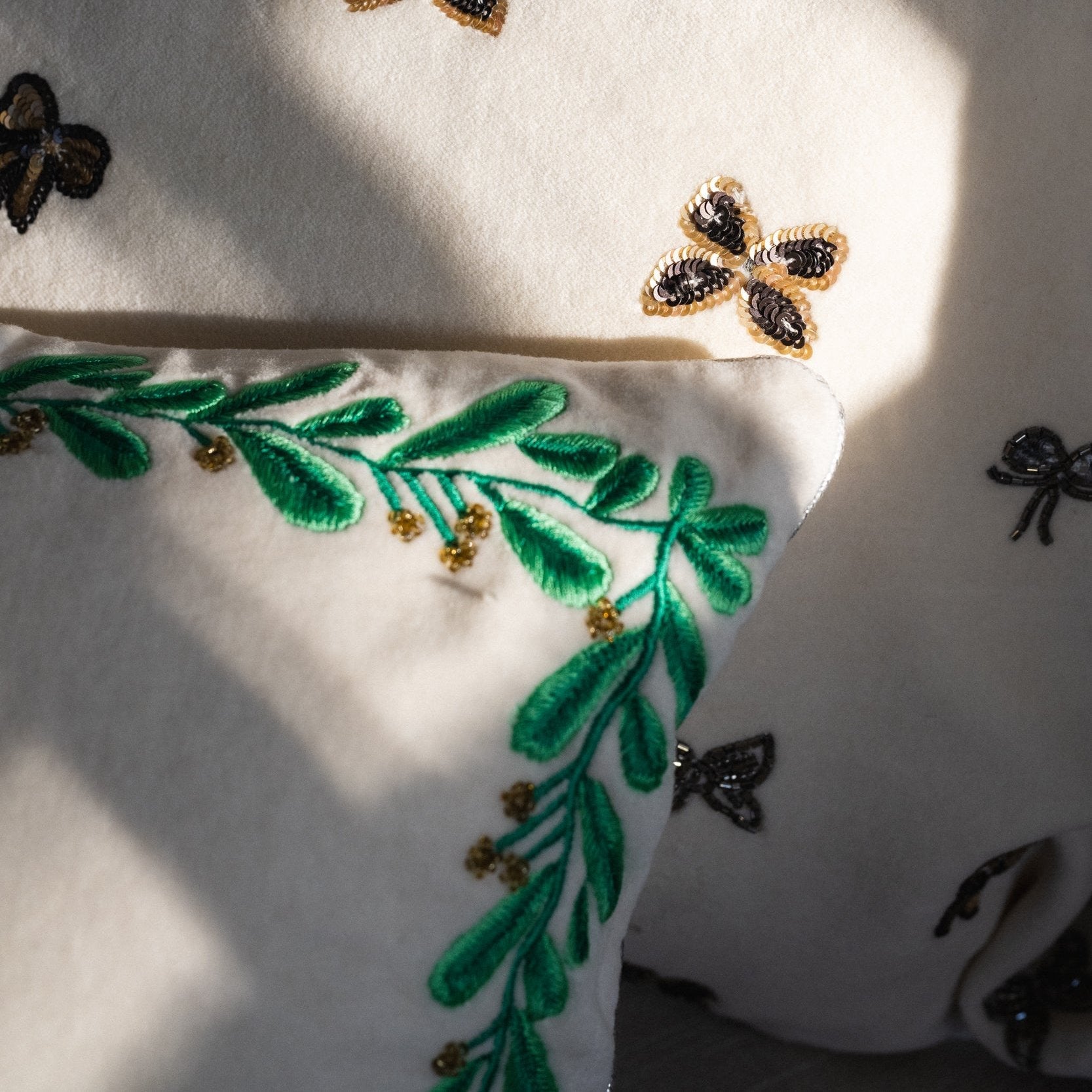 Embroidered Border Mistletoe Pillow - Cream Cotton Velvet