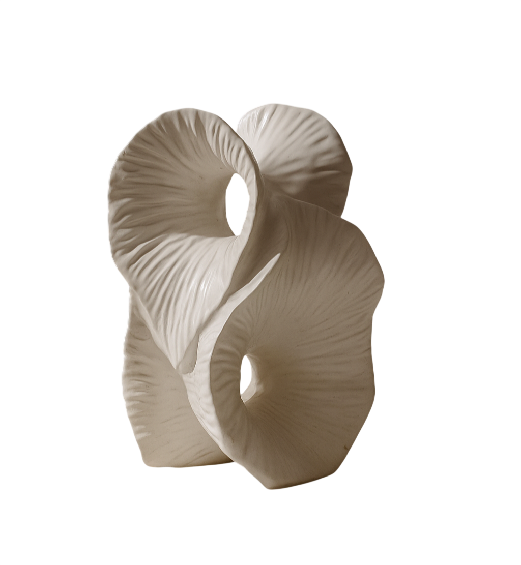 Elaria Sculpture