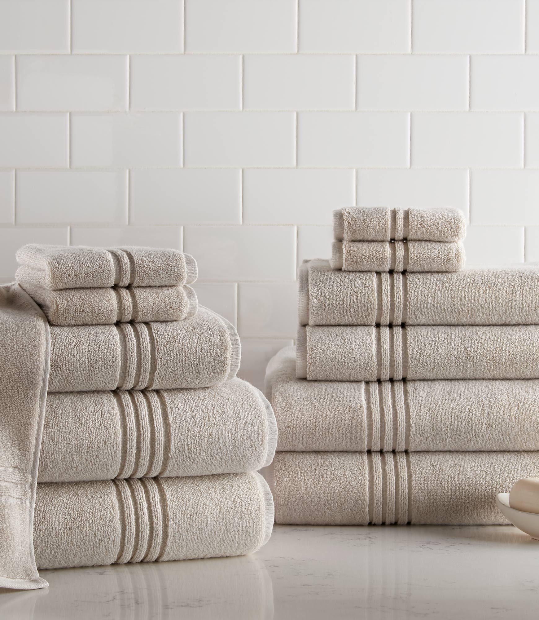 Chelsea Plush Bath Towel Bundle