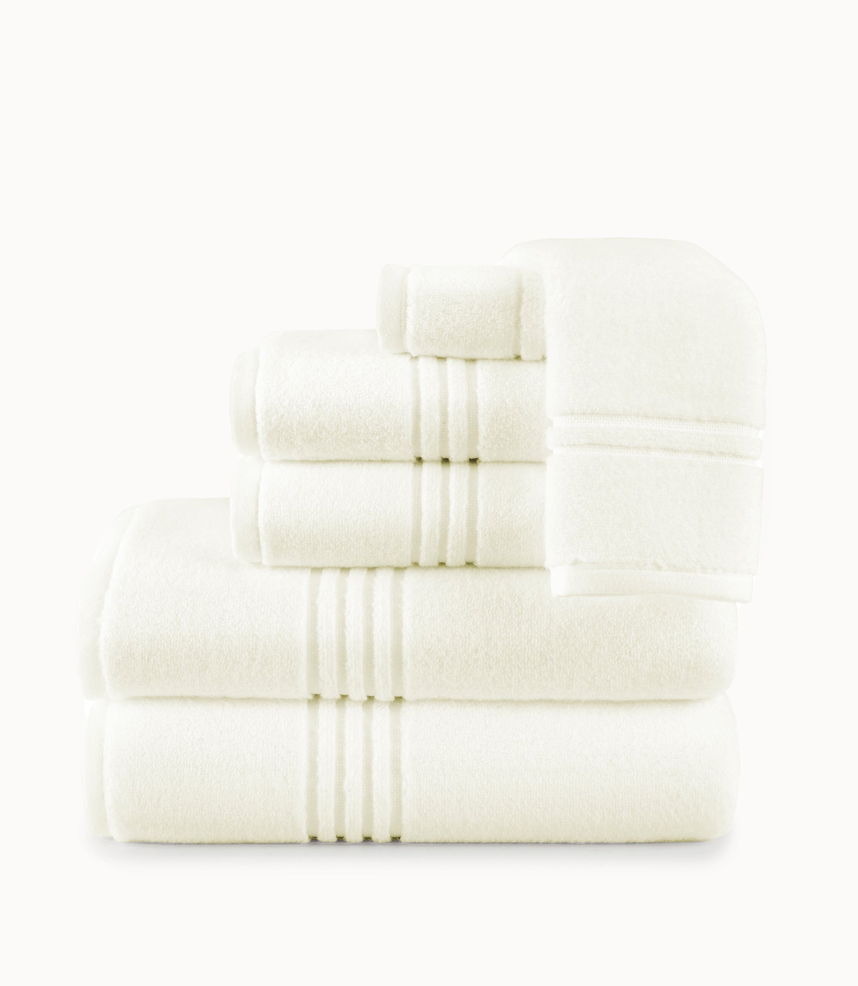 Chelsea Plush Bath Towel