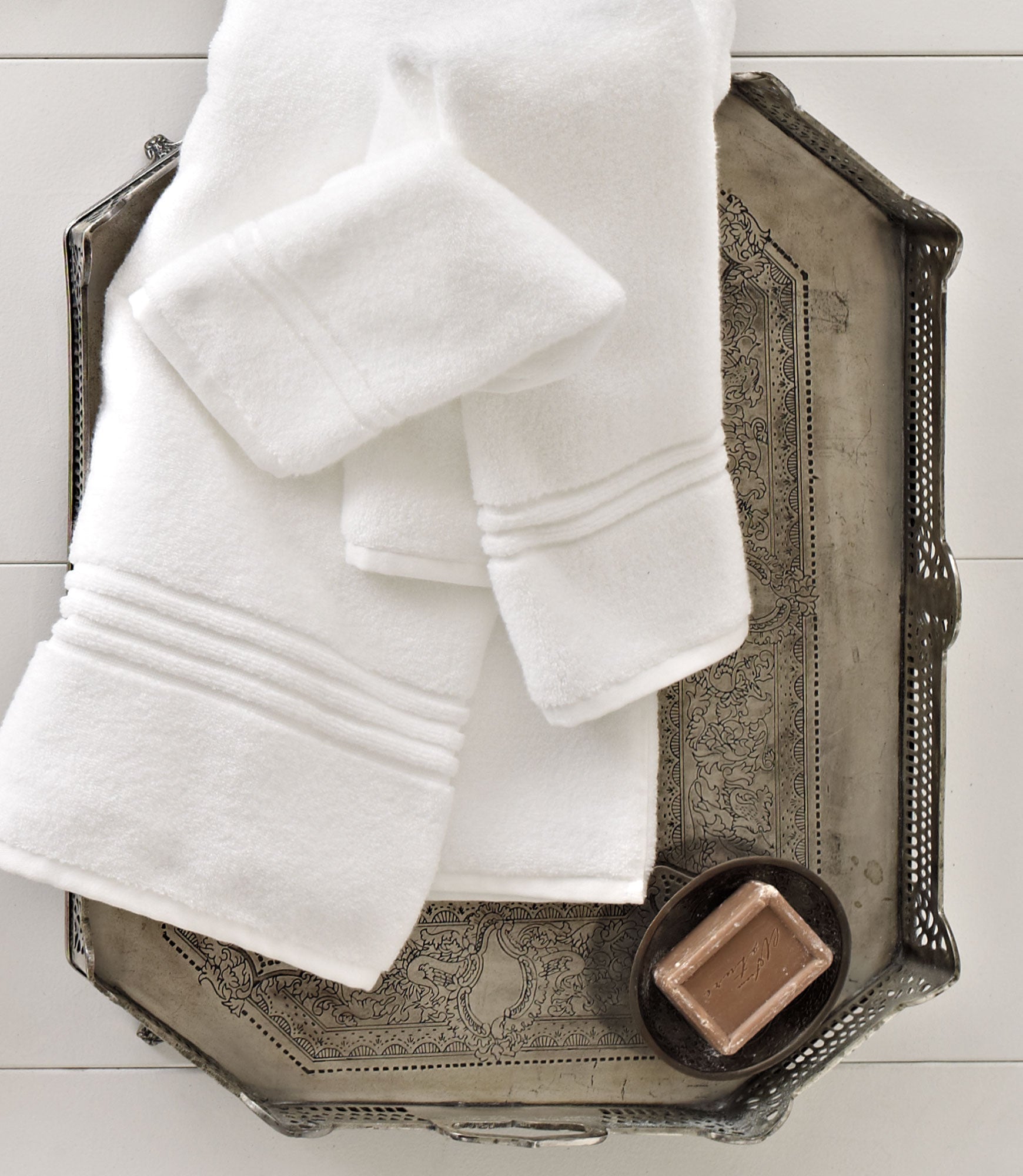 Chelsea Plush Bath Towel