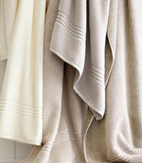 Chelsea Plush Bath Towel