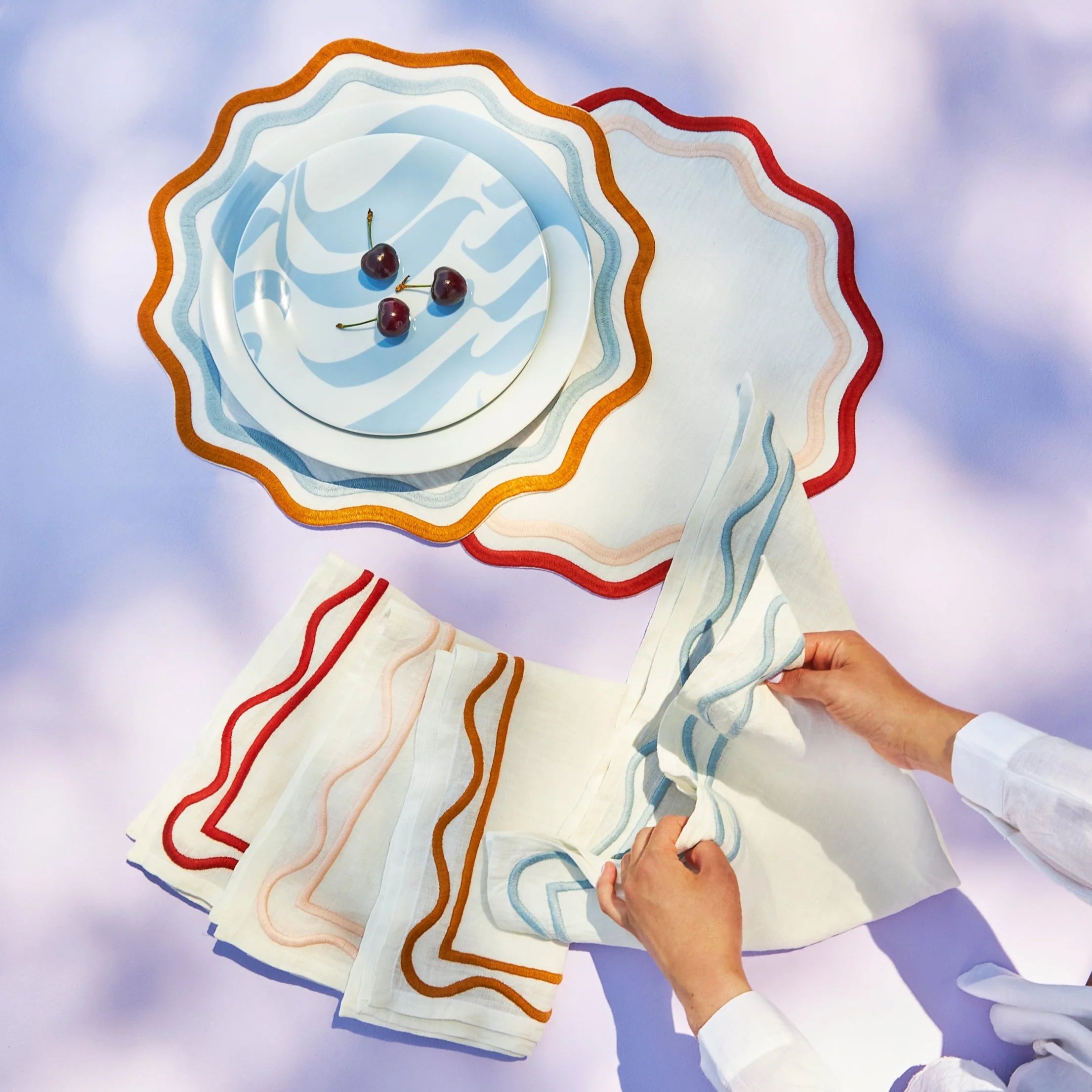 Colorblock Embroidered Linen Napkins in Amber (Set of 4)