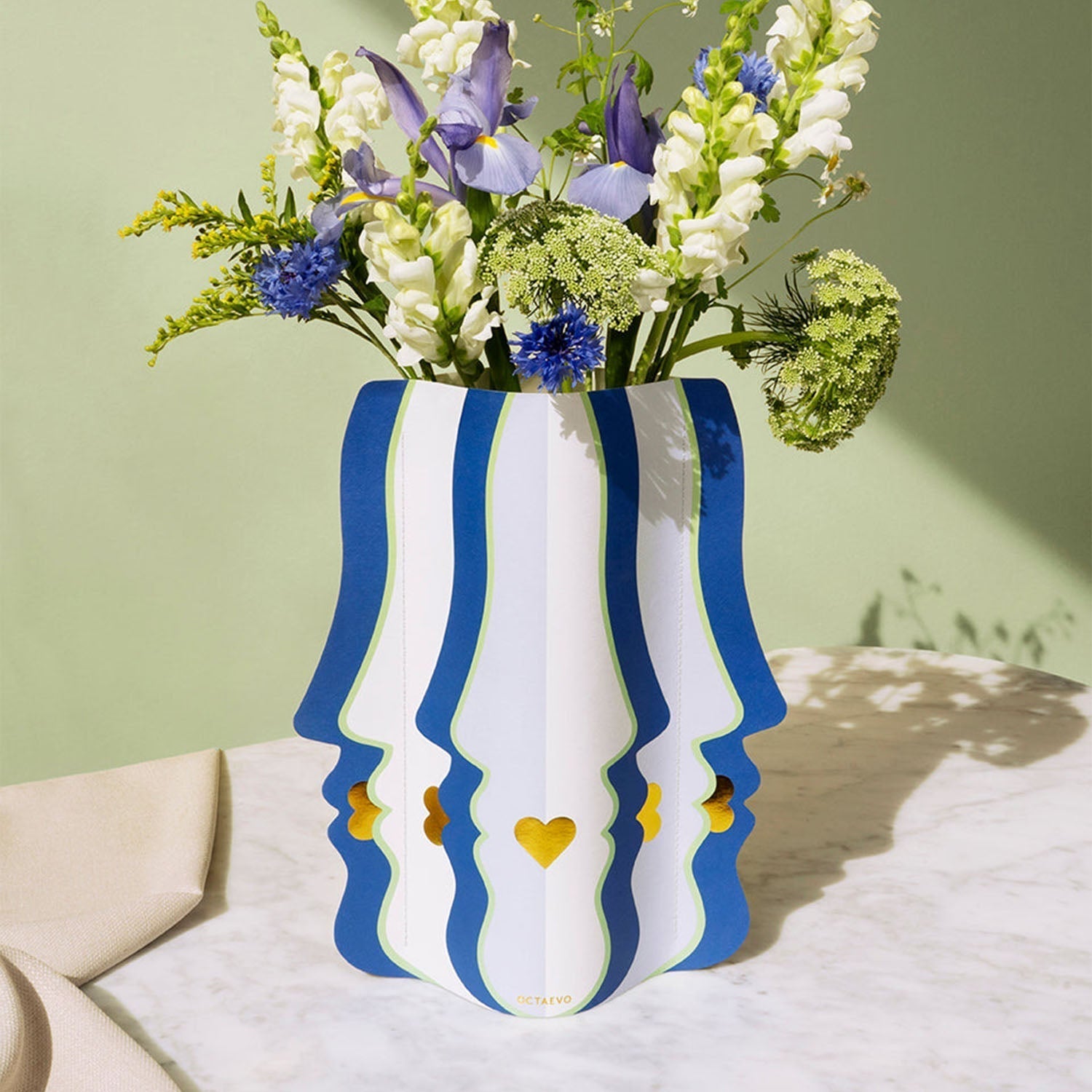 OCTAEVO Beso Paper Vase