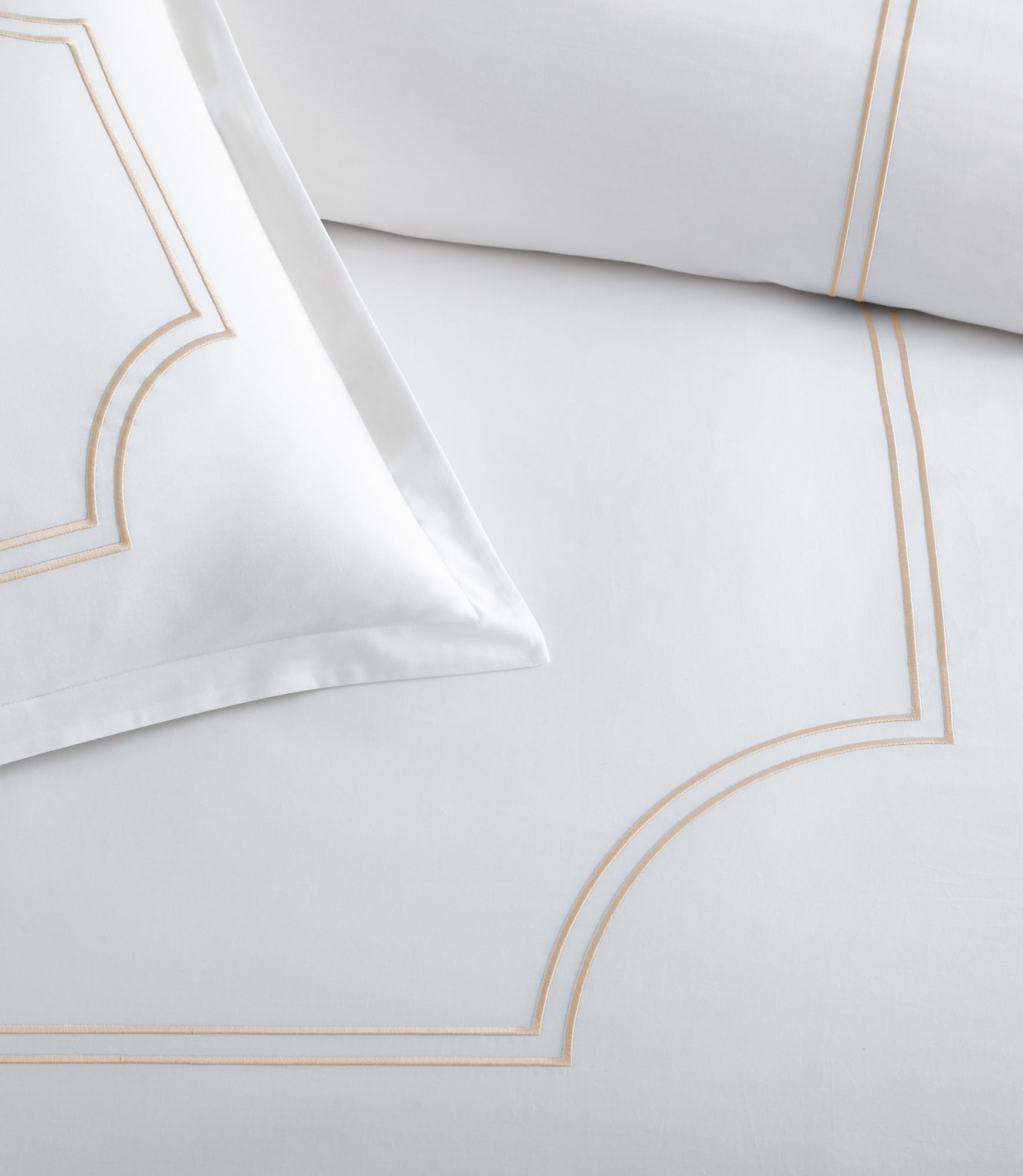 Deco Classic Embroidered Duvet Set