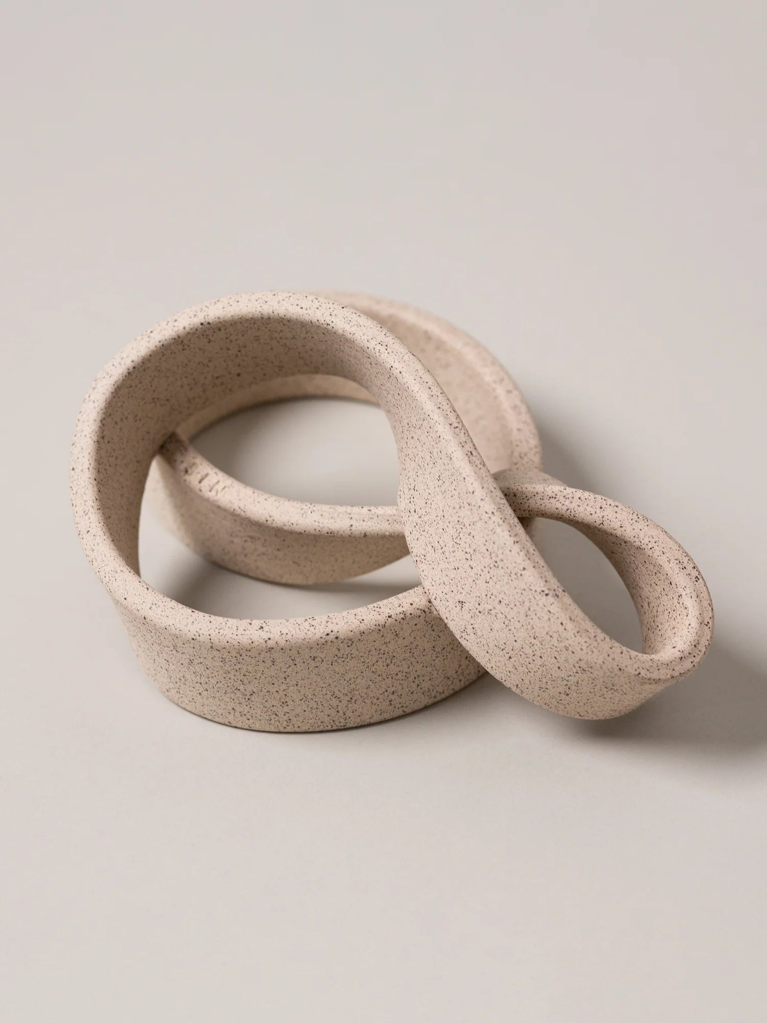 Elas Art Object