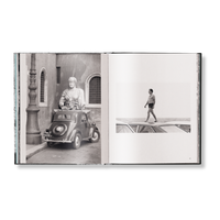 Elliott Erwitt: Last Laughs