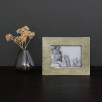 Frame Sierra Modern