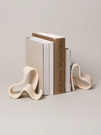 Fettu Bookends (1 Pair)