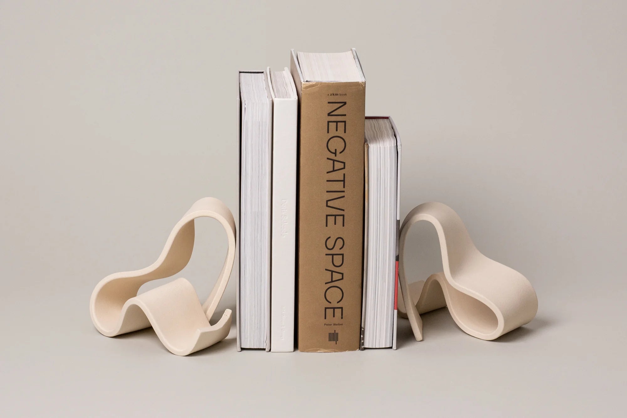 Fettu Bookends (1 Pair)