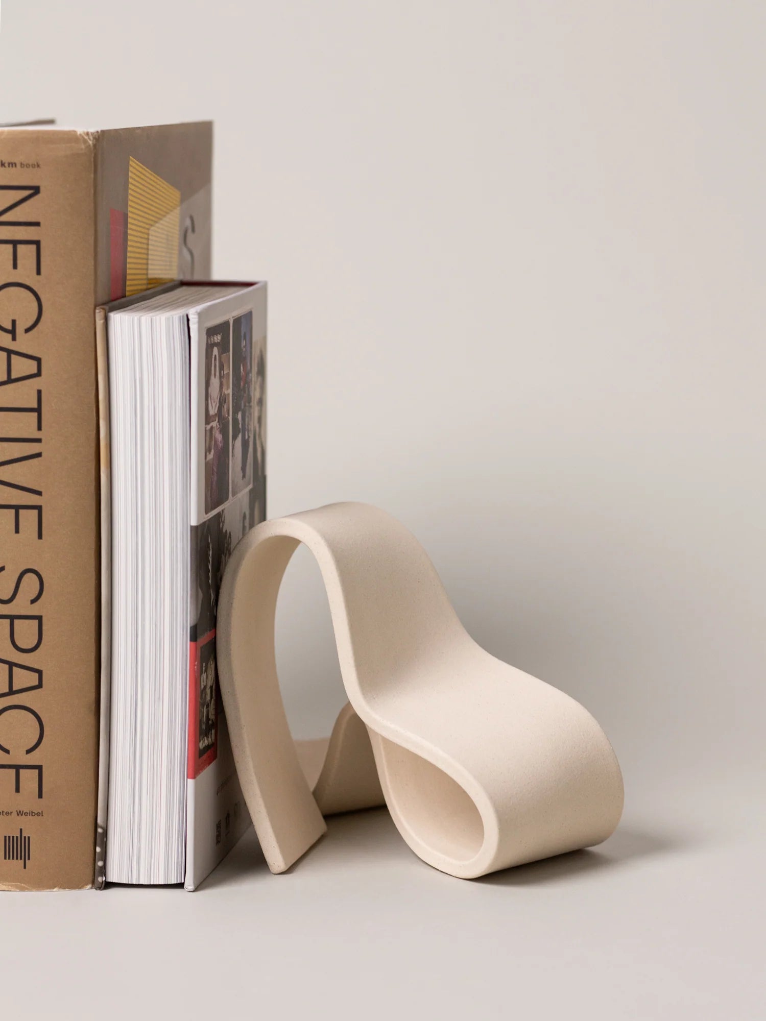 Fettu Bookends (1 Pair)