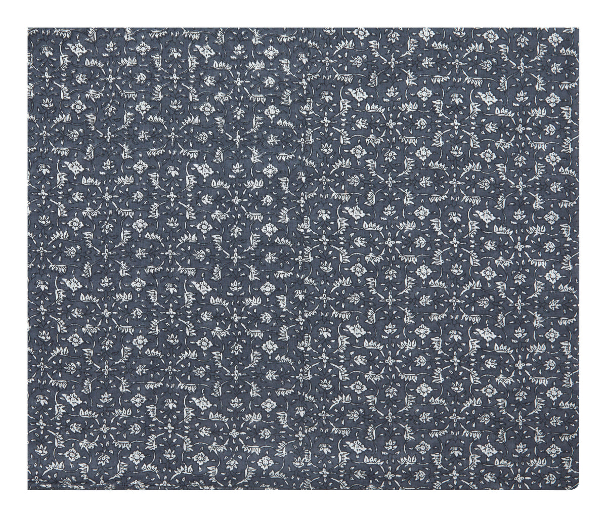 Leona Duvet