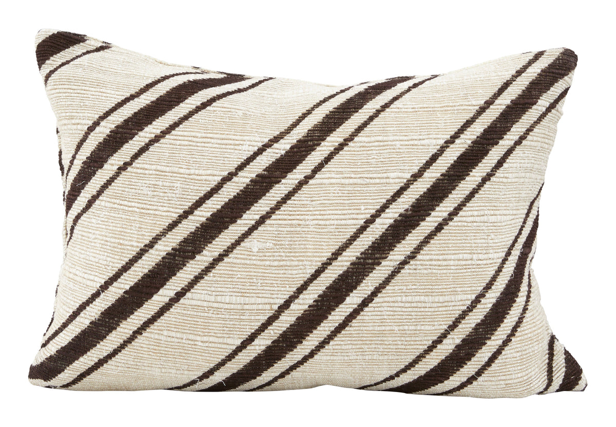 Declan Pillow