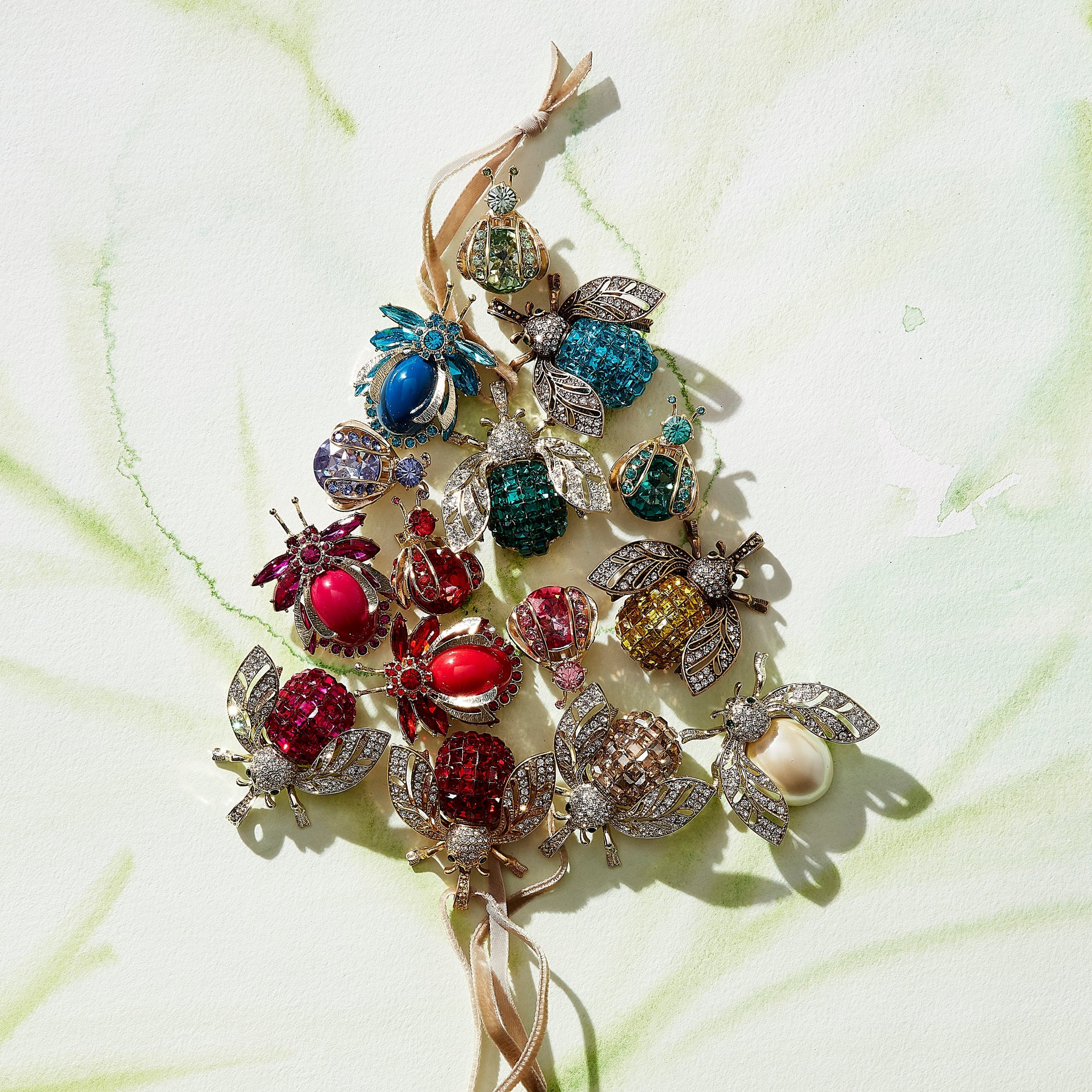 Sparkle Bee Hanging Ornament - Ruby