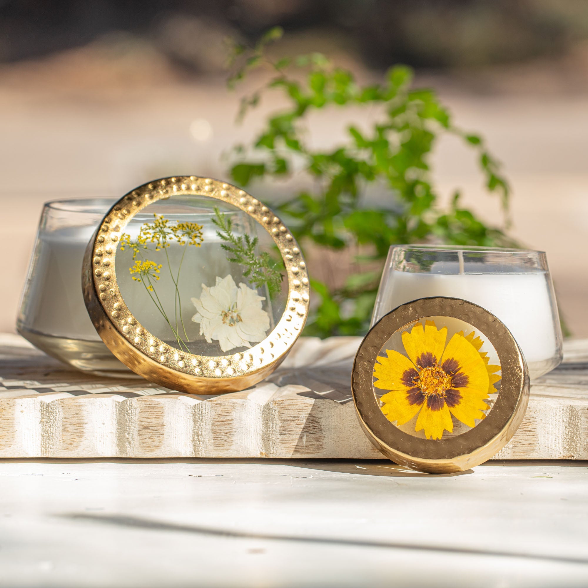 Honey Tobacco Medium Pressed Floral Candle