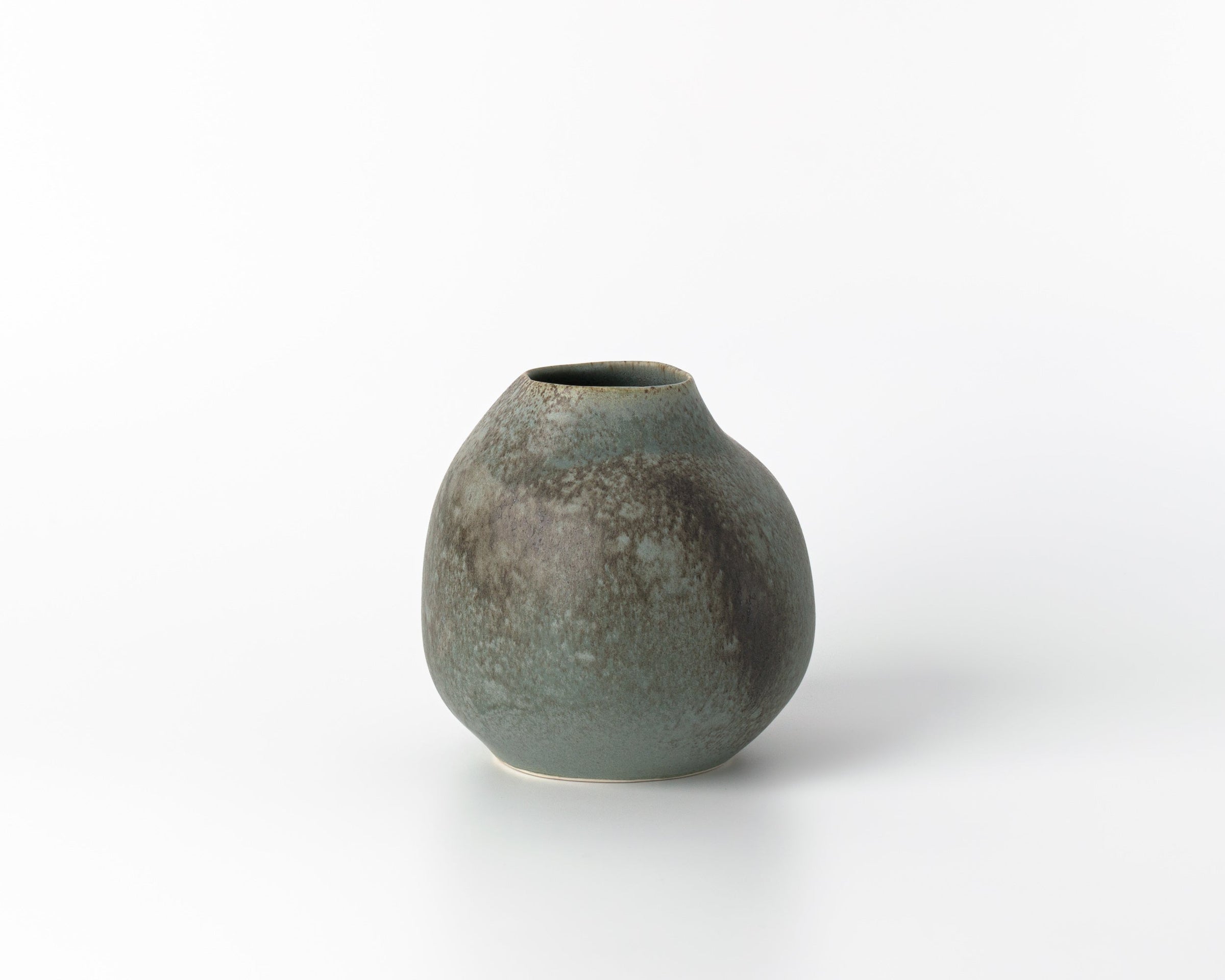 Small Pebble Vase