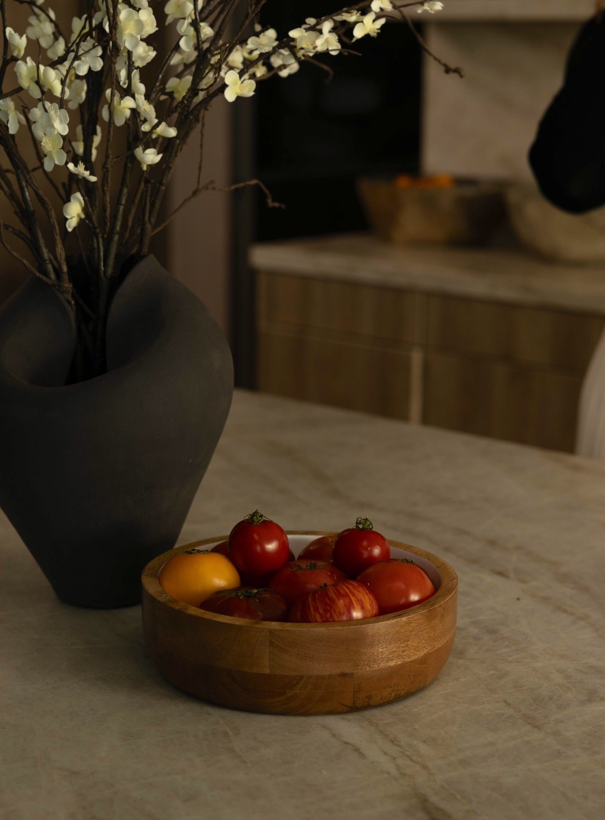 Hayes Wood + White Nesting Bowls, Set of 2