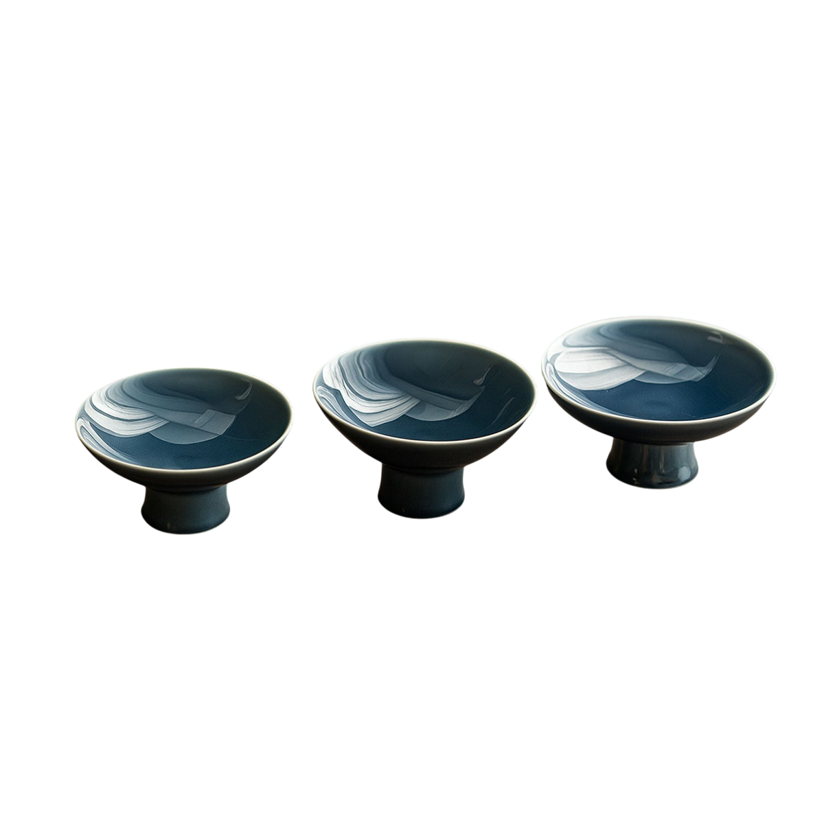 High Foot Snack Plate Haze Blue