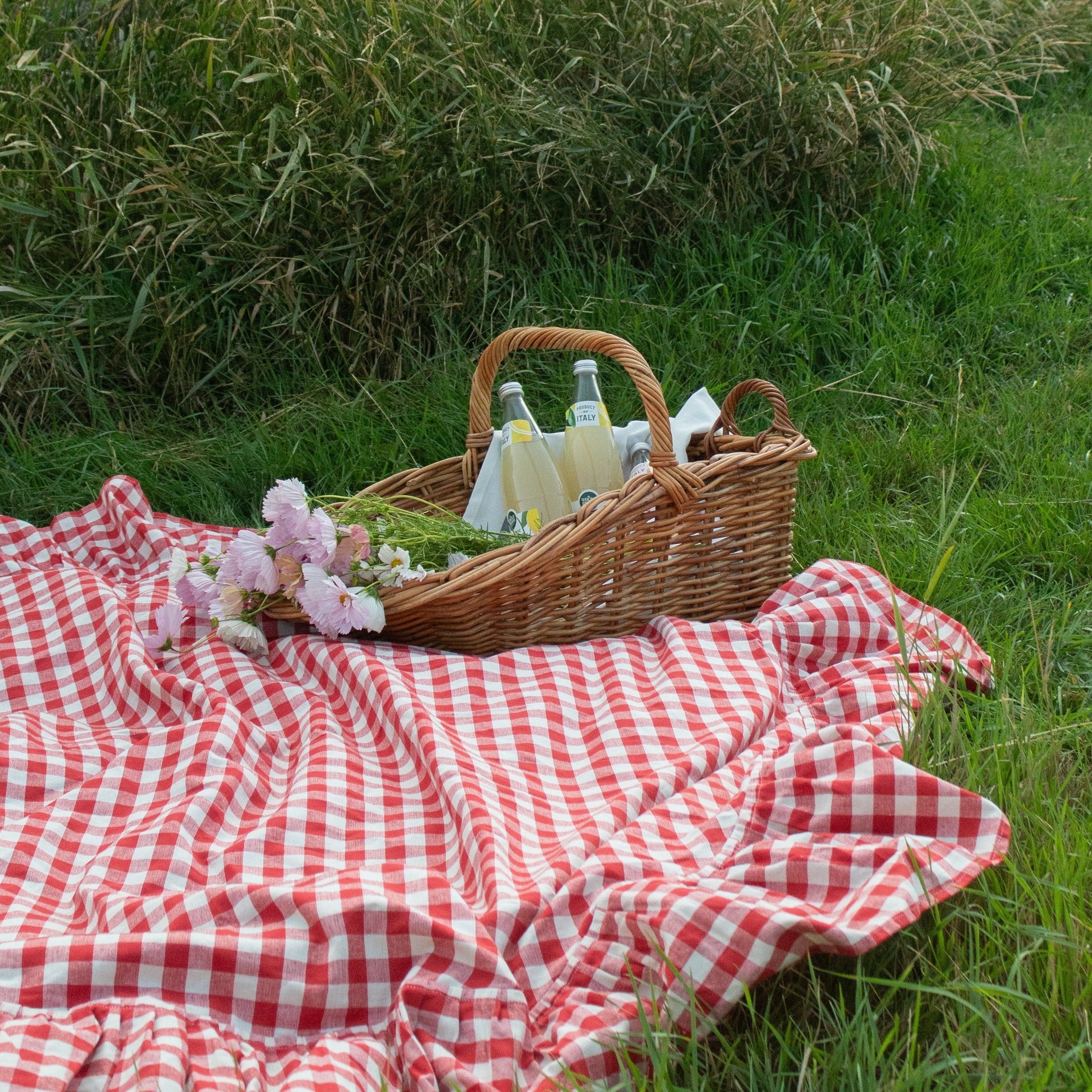 Ember Ruffled Gingham Tablecloth