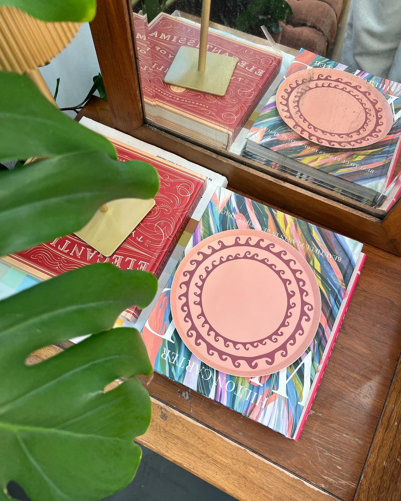 Breaker Hors d'Oeuvres Plate Set of 12 - Coral