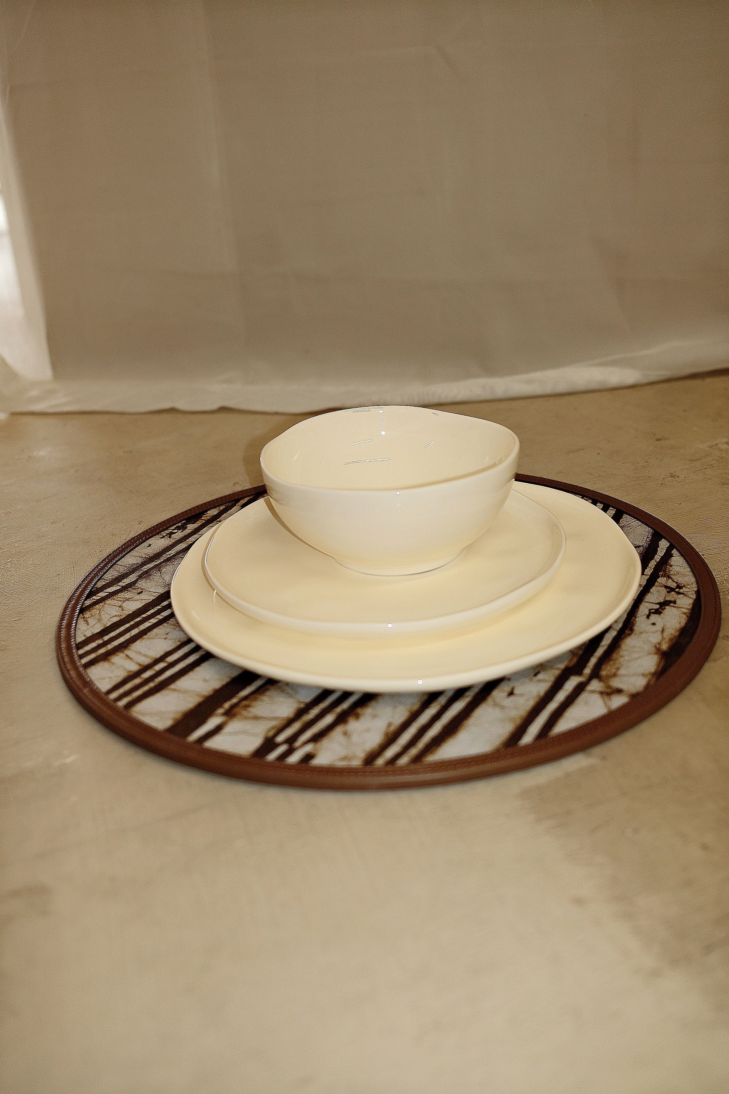 Halo Serving Tray in Tree Bark