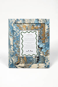 Hand-Marbled Large Wall Picture Frame in Flatiron Feathers, 5" x 7"
