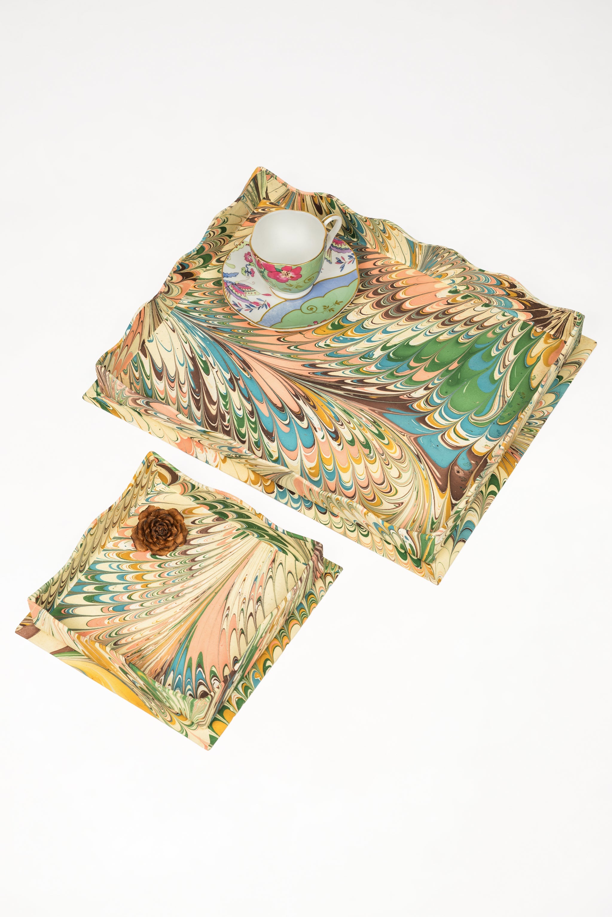 Nesting Scalloped Hand-Marbled Trays in Flatiron Feathers
