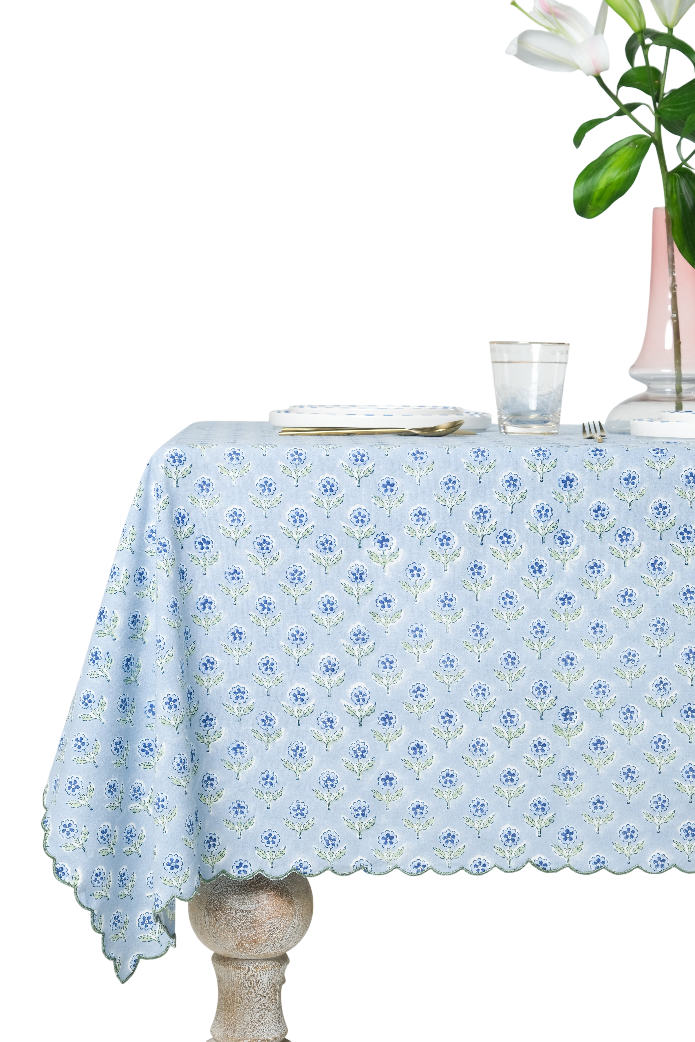 Mona Scallop Embroidered Blockprint Tablecloth in Blue
