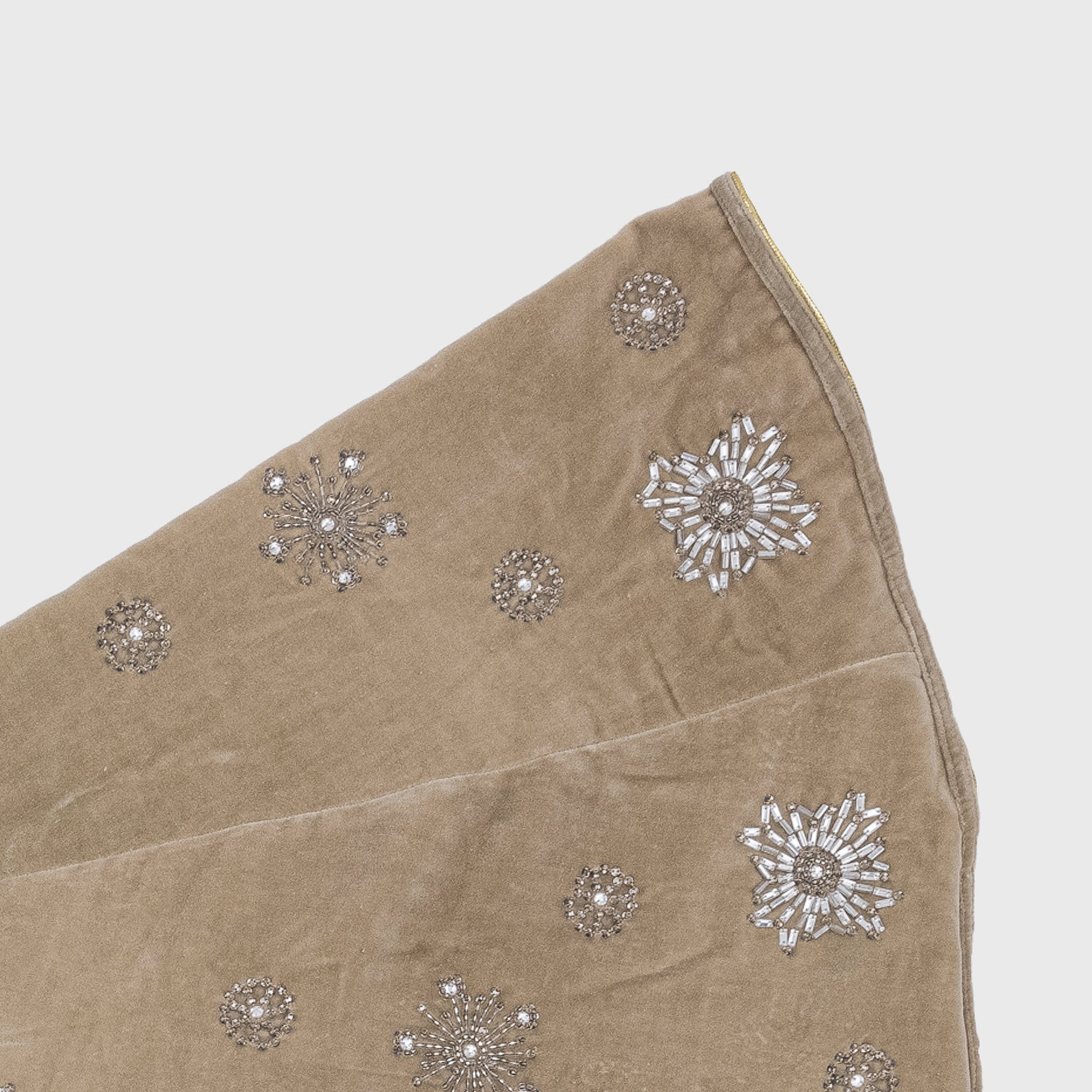 Extra Large Snowflake Tree Skirt - Taupe