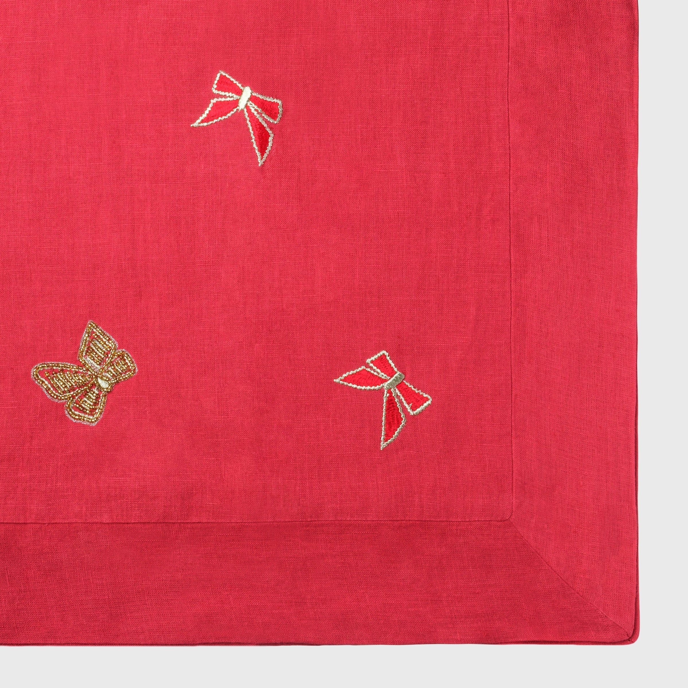 Bow Extra Large Table Runner - Berry