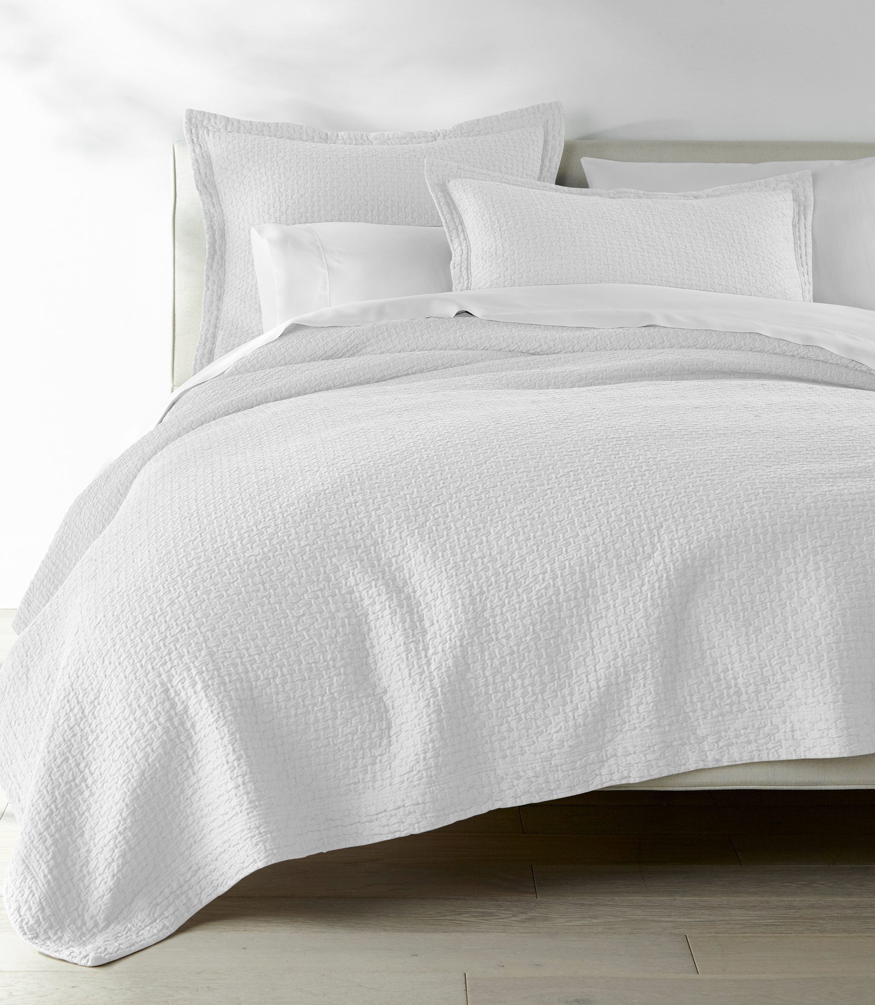 Juliet Matelassé Coverlet