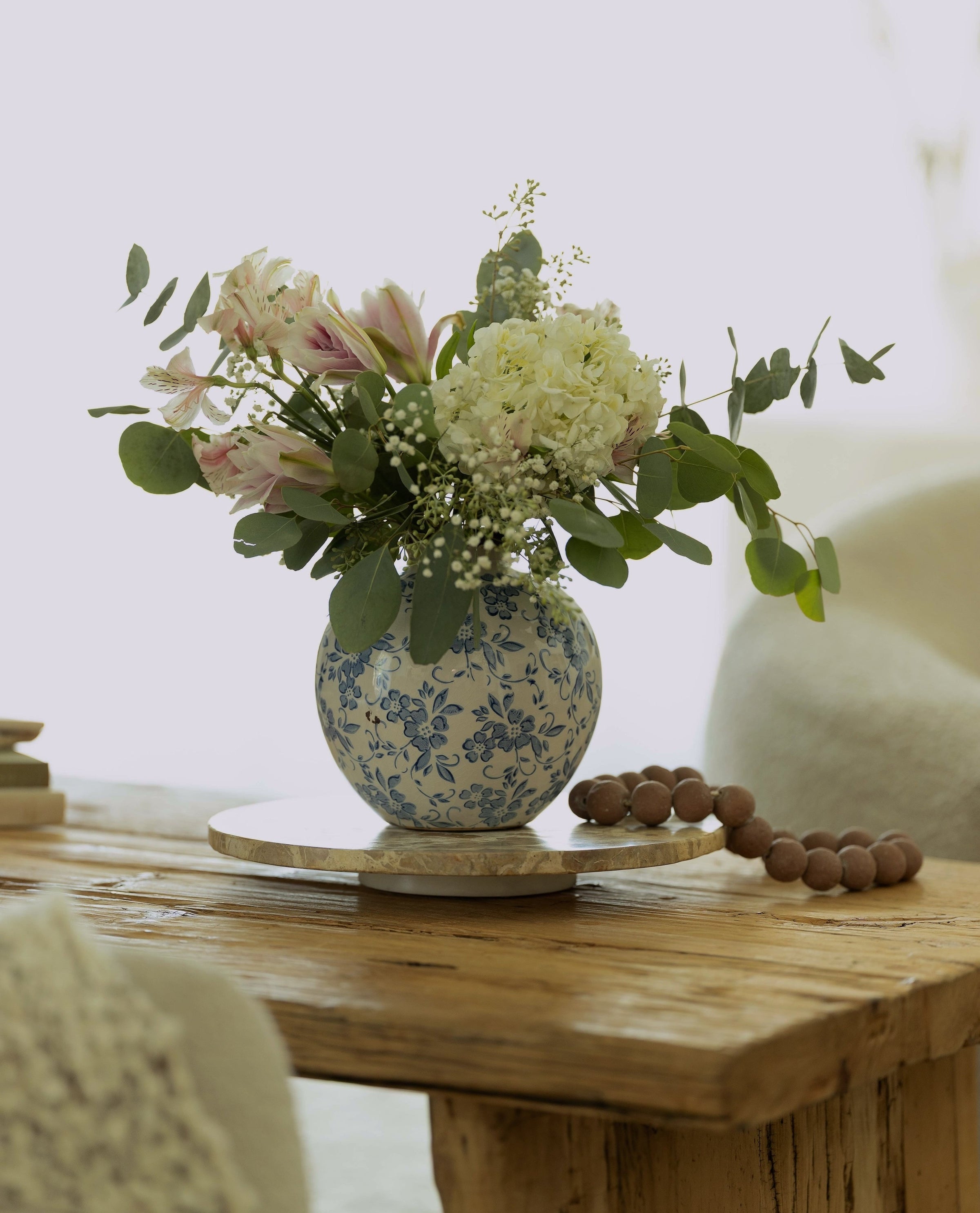 Laurelynn Vase