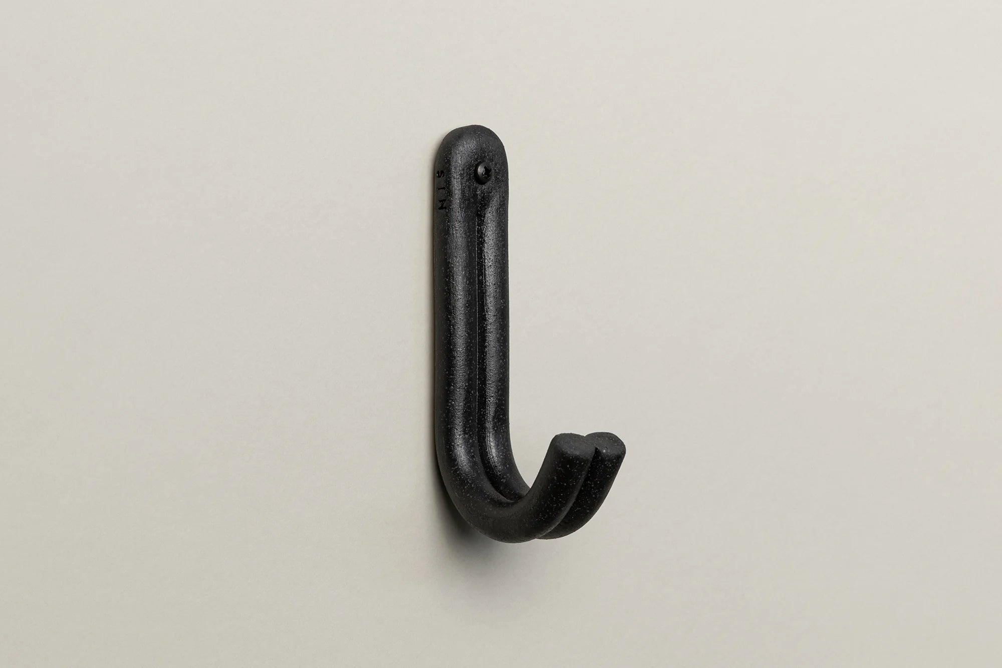 Leggy Curl Wall Hook