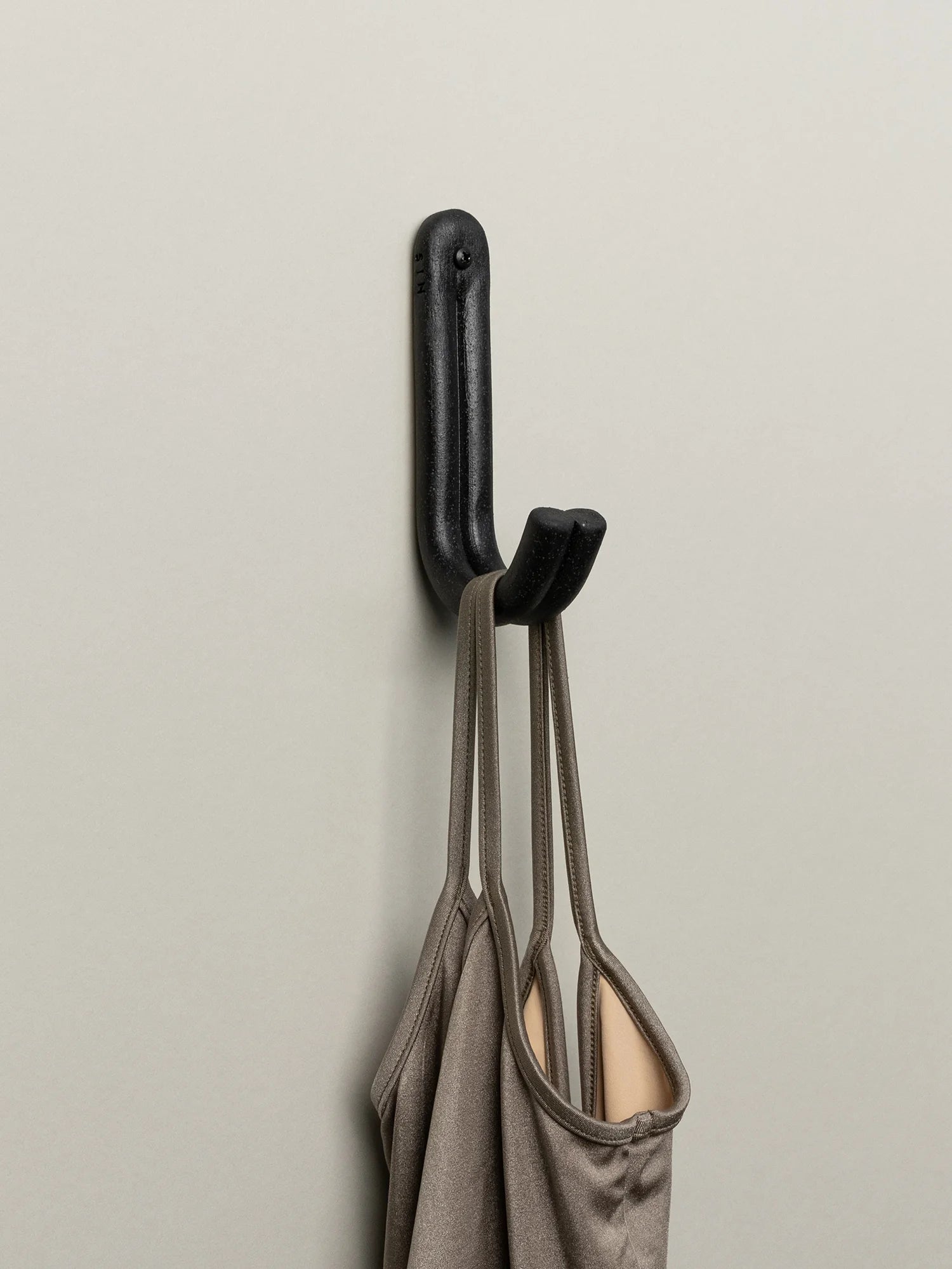 Leggy Curl Wall Hook