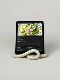 Lumbra Book Stand
