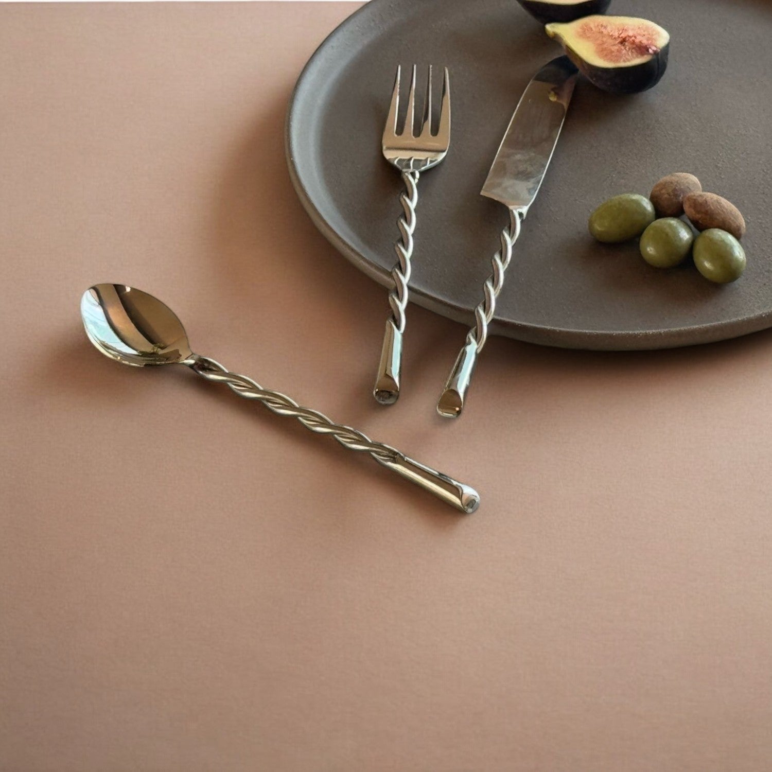 Ava Silverware (Set of 20) by MESO